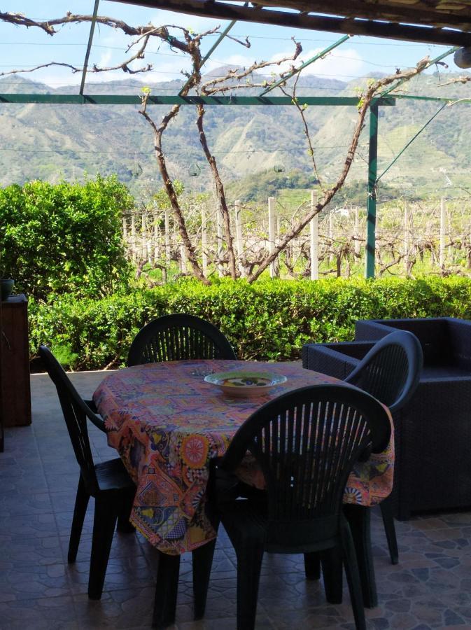Il Vigneto "Cottage" Gaggi Kültér fotó