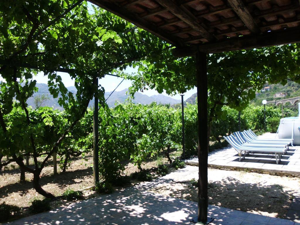 Il Vigneto "Cottage" Gaggi Szoba fotó